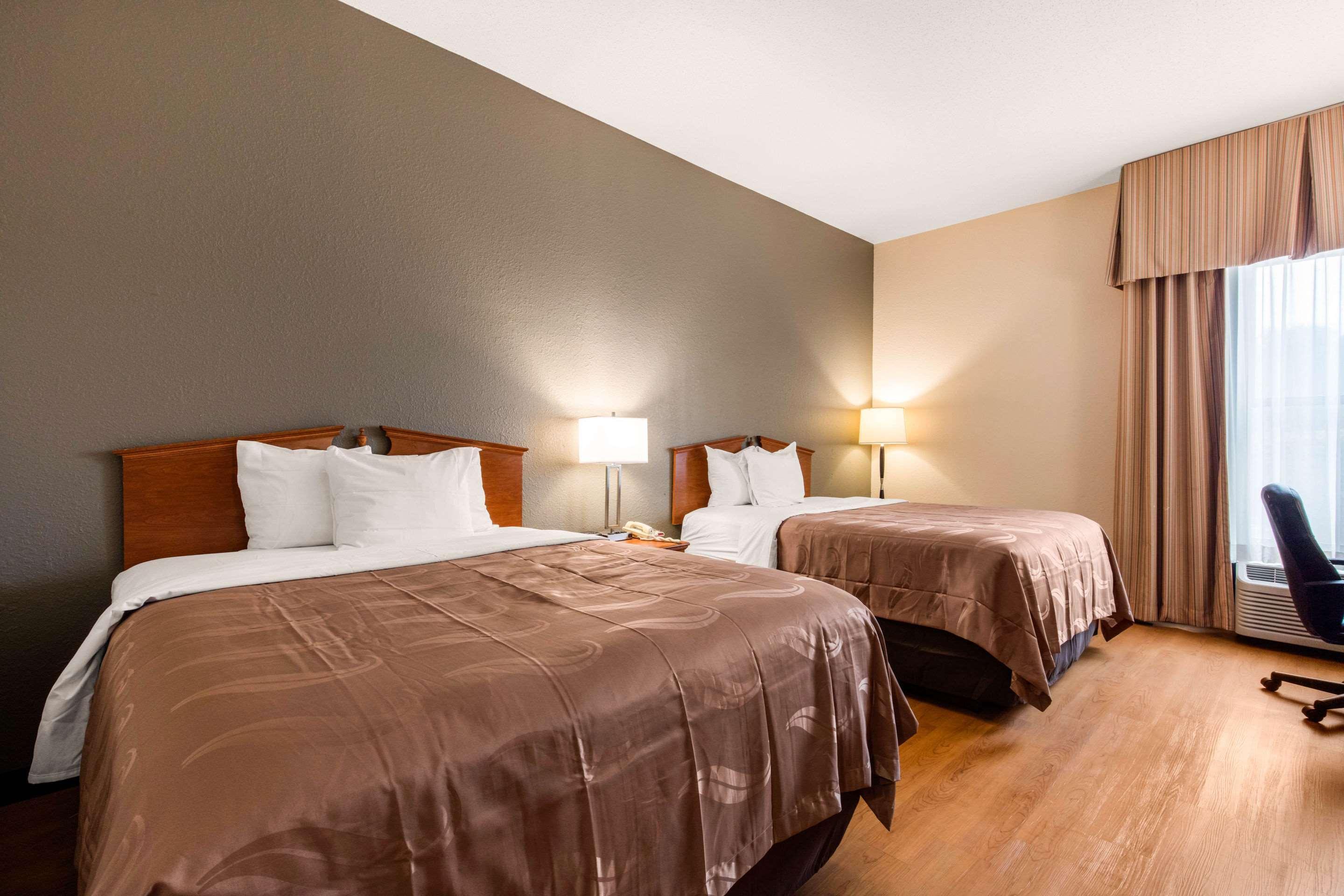 Quality Inn Valley - West Point Eksteriør billede